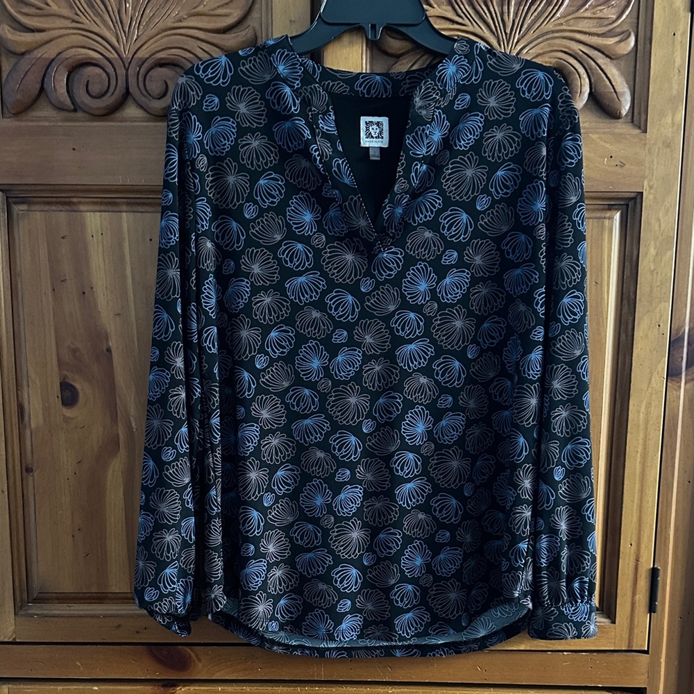 Anne Klein Black Blue Taupe Geo Floral Patterned V Neck Long Sleeve Blouse Small